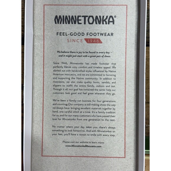 NEW Minnetonka Mens style882 Tan Suede Fringe Moccasin Boots Ties Soft Sole NWT - Picture 13 of 13